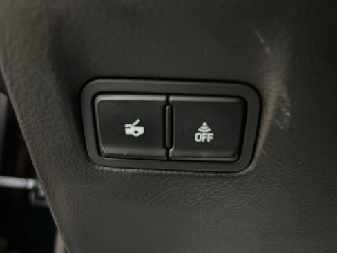 Used 2019 Chevrolet Corvette Stingray image 23