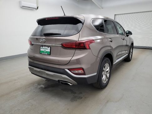 Used 2019 Hyundai Santa Fe SE FWD image 9