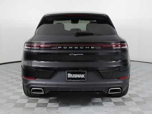 New 2026 Porsche Cayenne image 6