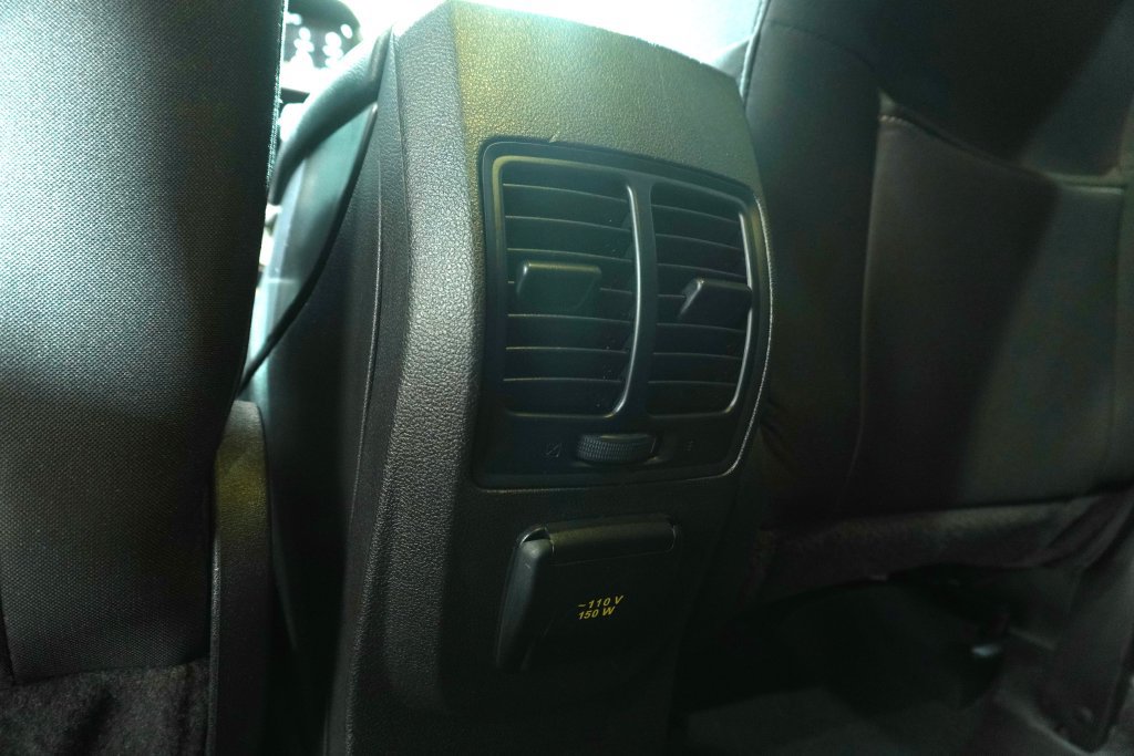 Used 2016 Ford Escape SE w/ Equipment Group 201A AWD/4WD image 13