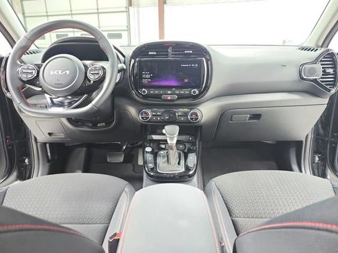 Used 2025 Kia Soul GT-Line w/ GT-Line Technology Package FWD image 28