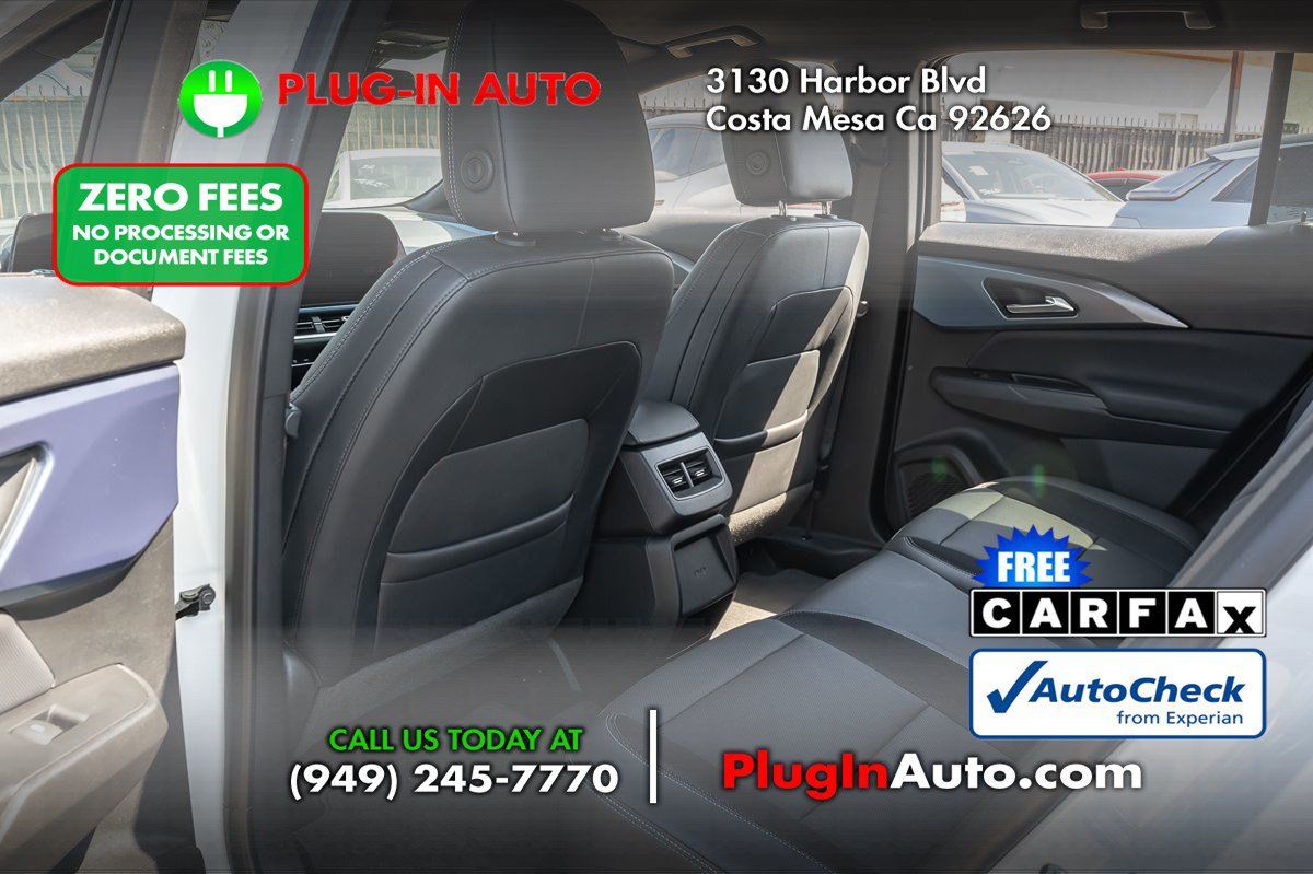Used 2024 Chevrolet Equinox EV LT FWD image 8