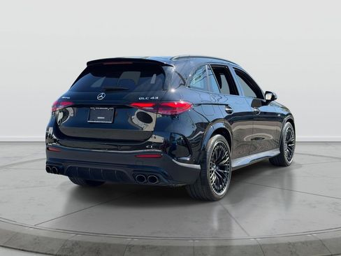 Used 2025 Mercedes-Benz GLC 43 AMG 4MATIC image 7