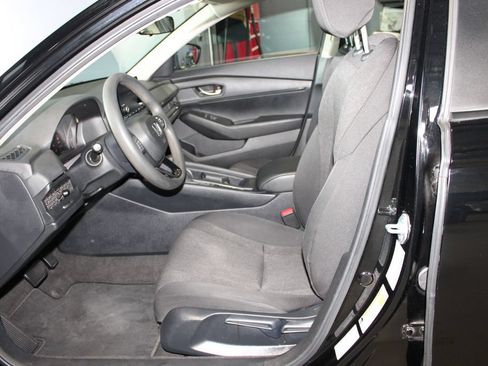 Used 2024 Honda Accord LX image 7