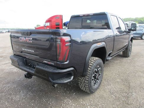 New 2026 GMC Sierra 2500 AT4X AWD/4WD image 5