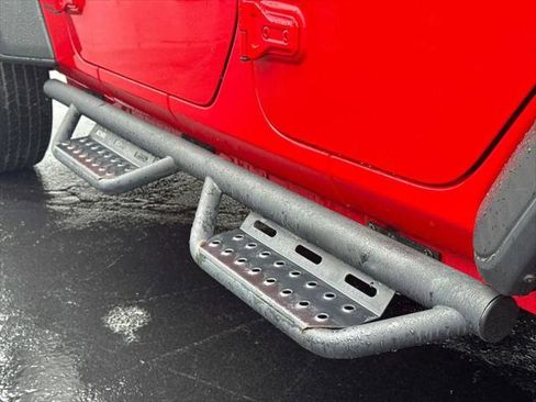 Certified 2022 Jeep Wrangler Unlimited Sport image 11