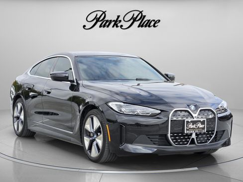 Used 2024 BMW i4 eDrive40 w/ Premium Package RWD image 8