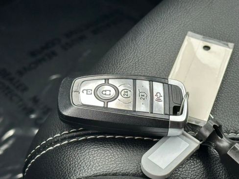 Used 2023 Ford Explorer ST AWD/4WD image 33