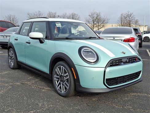 New 2026 MINI Cooper S image 2