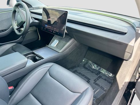 Used 2025 Tesla Model 3 Long Range RWD image 30