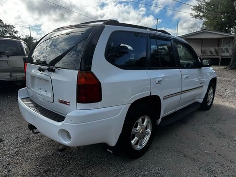 Used 2006 GMC Envoy SLT image 8