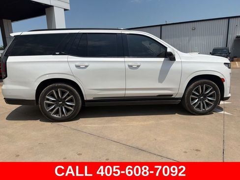 Used 2021 Cadillac Escalade Sport w/ Driver Assist Tech Package AWD/4WD image 2