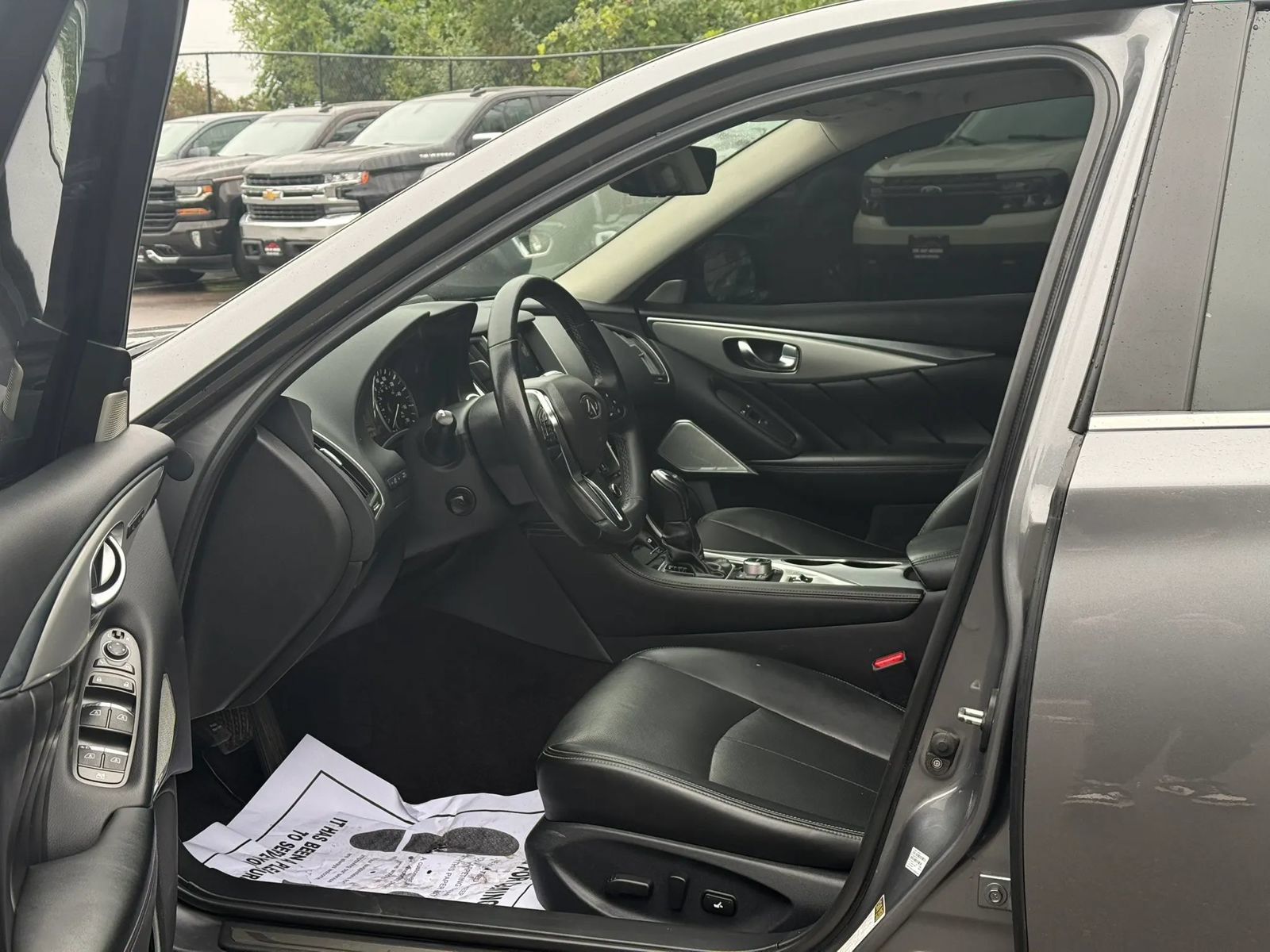 Used 2023 INFINITI Q50 Luxe w/ Cargo Package AWD/4WD image 9