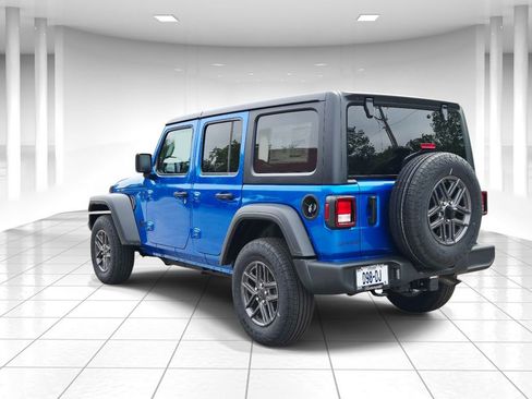 Certified 2025 Jeep Wrangler Sport S image 5