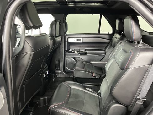 Used 2023 Ford Explorer ST w/ Equipment Group 401A image 14
