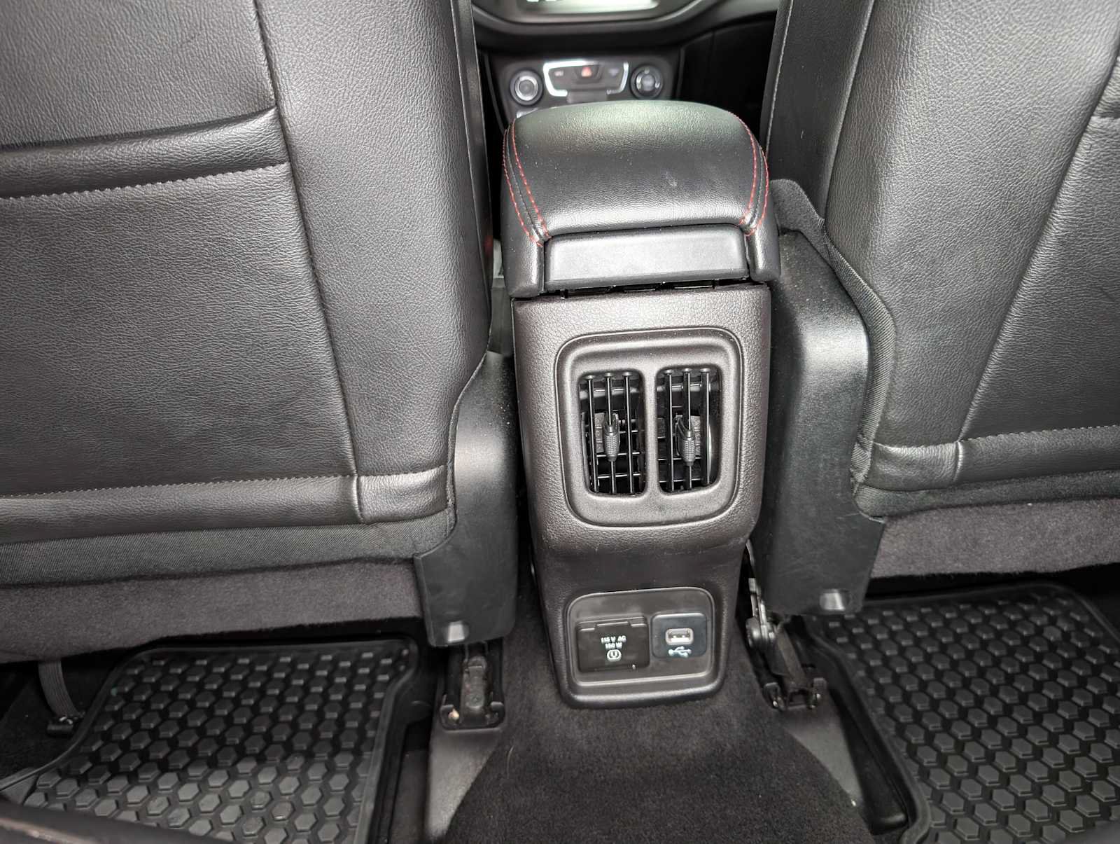 Used 2019 Jeep Compass Trailhawk w/ Cold Weather Group AWD/4WD image 20