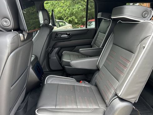 New 2026 GMC Yukon XL AT4 Ultimate w/ LPO, Floor Liner Package AWD/4WD image 6
