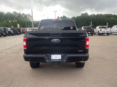 Used 2018 Ford F150 XLT w/ Equipment Group 302A Luxury AWD/4WD image 4