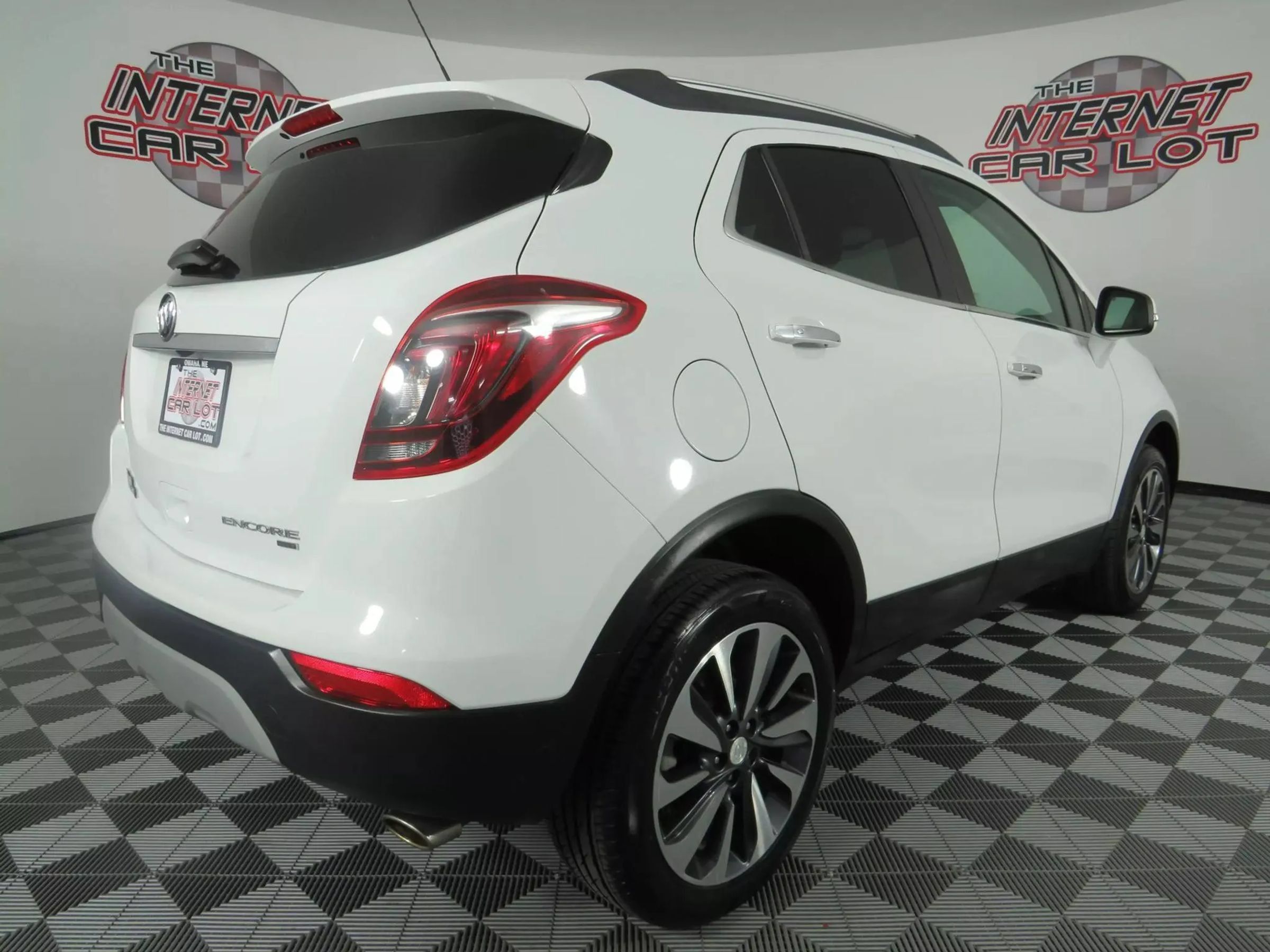 Used 2020 Buick Encore Essence AWD/4WD image 7