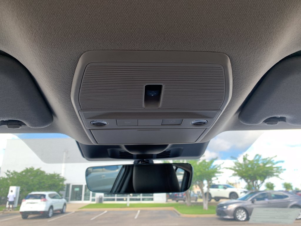 New 2026 Nissan Sentra SR w/ SR Premium Package FWD image 16