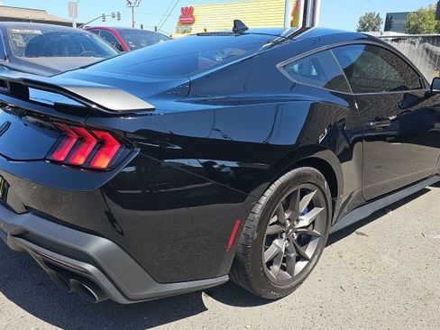 Used 2026 Ford Mustang Dark Horse RWD image 2