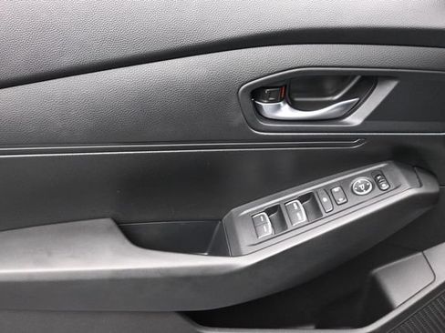 Used 2025 Honda Accord LX image 7