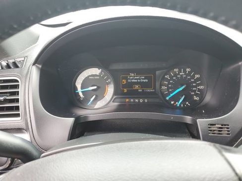 Used 2017 Ford Explorer XLT AWD/4WD image 22