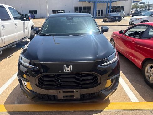 Used 2024 Honda HR-V Sport image 2