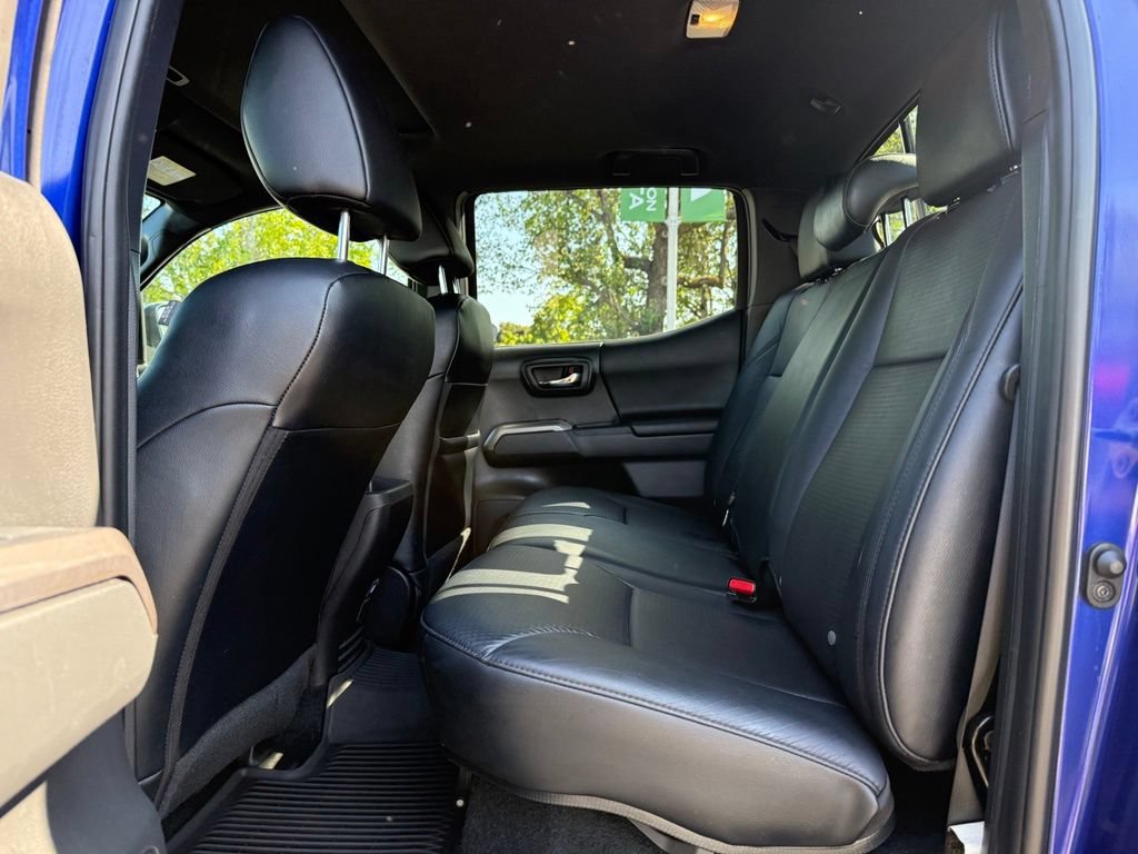 Used 2023 Toyota Tacoma Limited AWD/4WD image 16