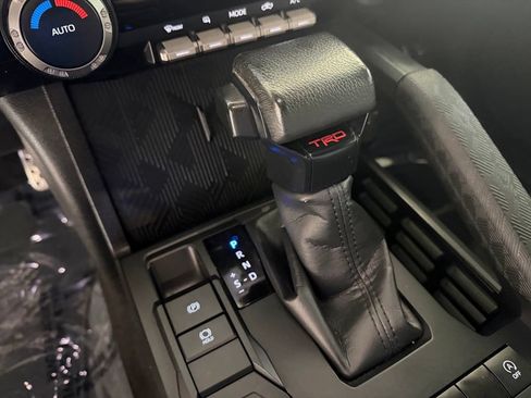 Used 2024 Toyota Tacoma TRD Sport RWD image 9