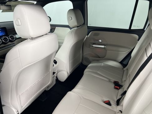 New 2026 Mercedes-Benz GLB 250 4MATIC image 22
