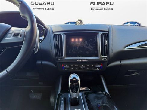 Used 2018 Maserati Levante S image 12