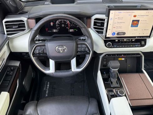 Used 2023 Toyota Sequoia Capstone AWD/4WD image 16