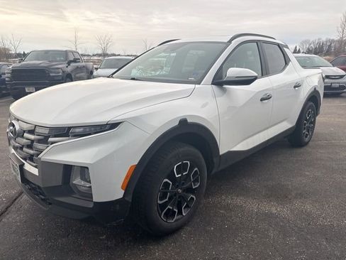 Used 2022 Hyundai Santa Cruz SEL w/ Activity Package image 3