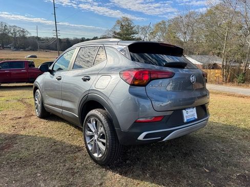 Used 2020 Buick Encore GX Select w/ Experience Buick Package image 6