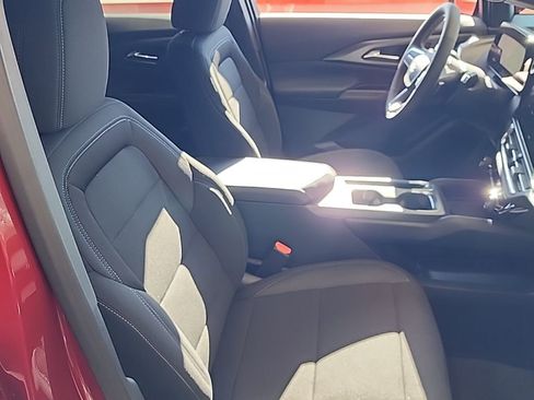 New 2026 Chevrolet Equinox EV LT w/ Comfort Package image 17