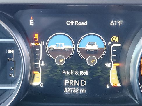 Used 2021 Jeep Gladiator Sport image 17