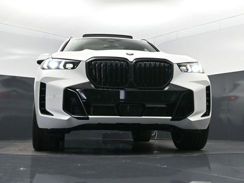 New 2026 BMW X5 xDrive40i w/ M Sport Package AWD/4WD image 45