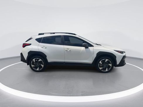 Used 2024 Subaru Crosstrek 2.5i Limited AWD/4WD image 9