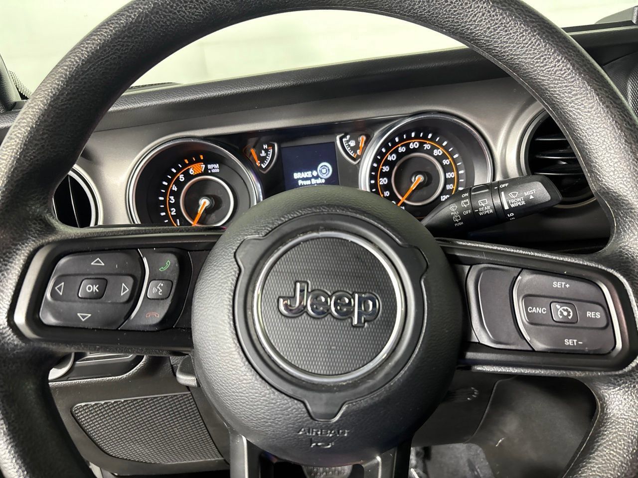 Used 2021 Jeep Wrangler Sport AWD/4WD image 14