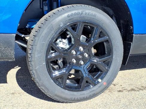 New 2026 Ford Maverick Lariat w/ Black Appearance Package image 10