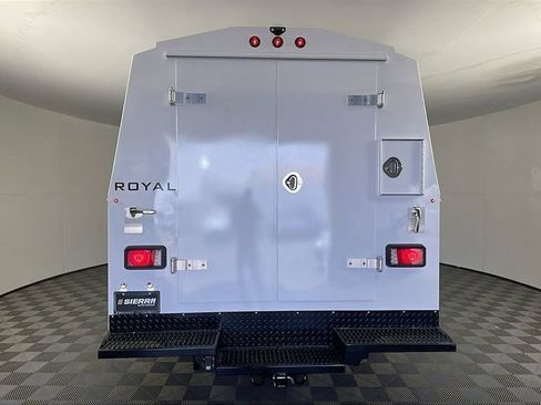 New 2025 Chevrolet Express 3500 w/ Power Convenience Package image 5