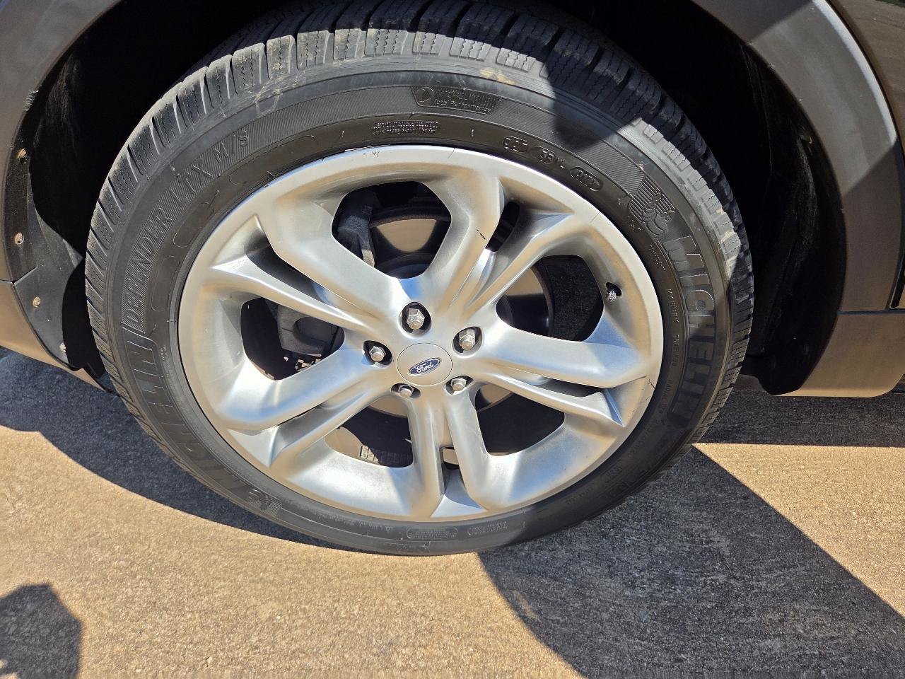 Used 2012 Ford Explorer Limited FWD image 22