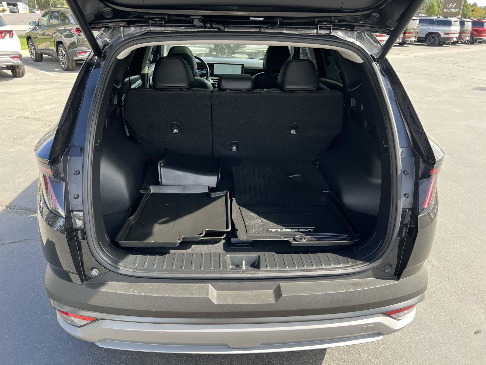 Certified 2025 Hyundai Tucson SEL AWD/4WD image 10