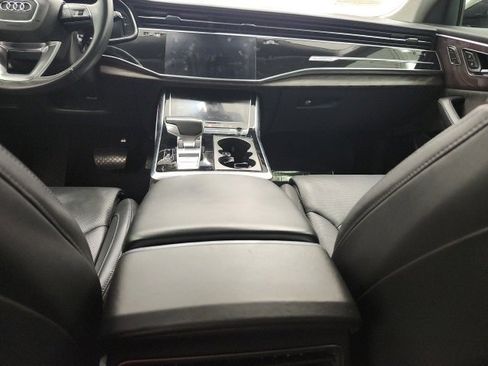 Used 2019 Audi Q8 Prestige image 44