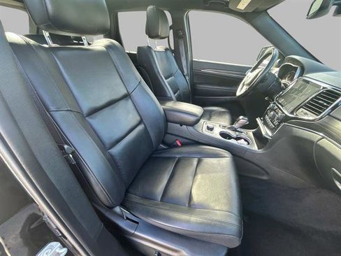 Certified 2022 Jeep Grand Cherokee Limited image 18