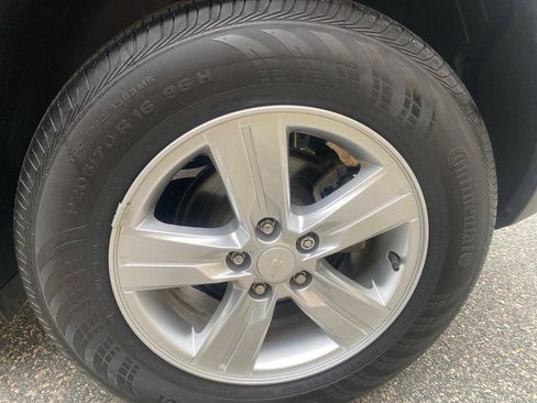 Used 2020 Chevrolet Trax LS image 35