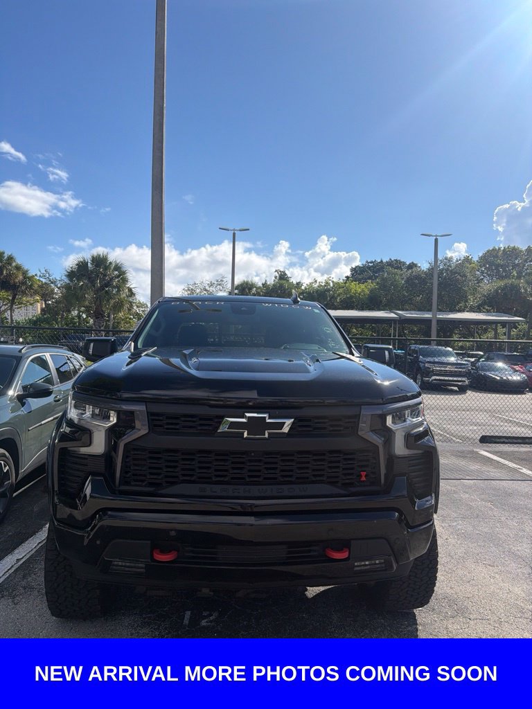 Used 2024 Chevrolet Silverado 1500 RST w/ All Star Edition Plus AWD/4WD image 2