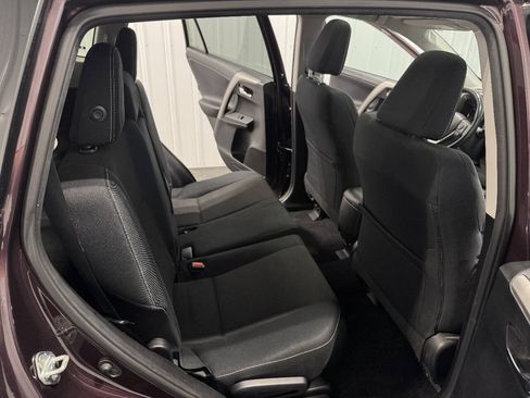 Used 2016 Toyota RAV4 XLE w/ Convenience Package AWD/4WD image 24