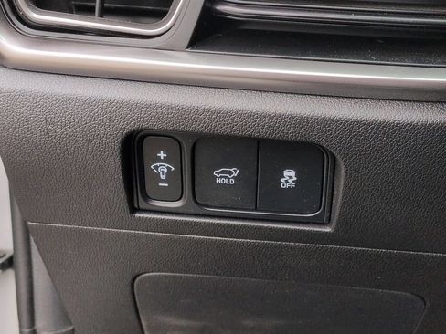 Certified 2025 Kia Sorento EX w/ Panoramic Sunroof Package FWD image 18
